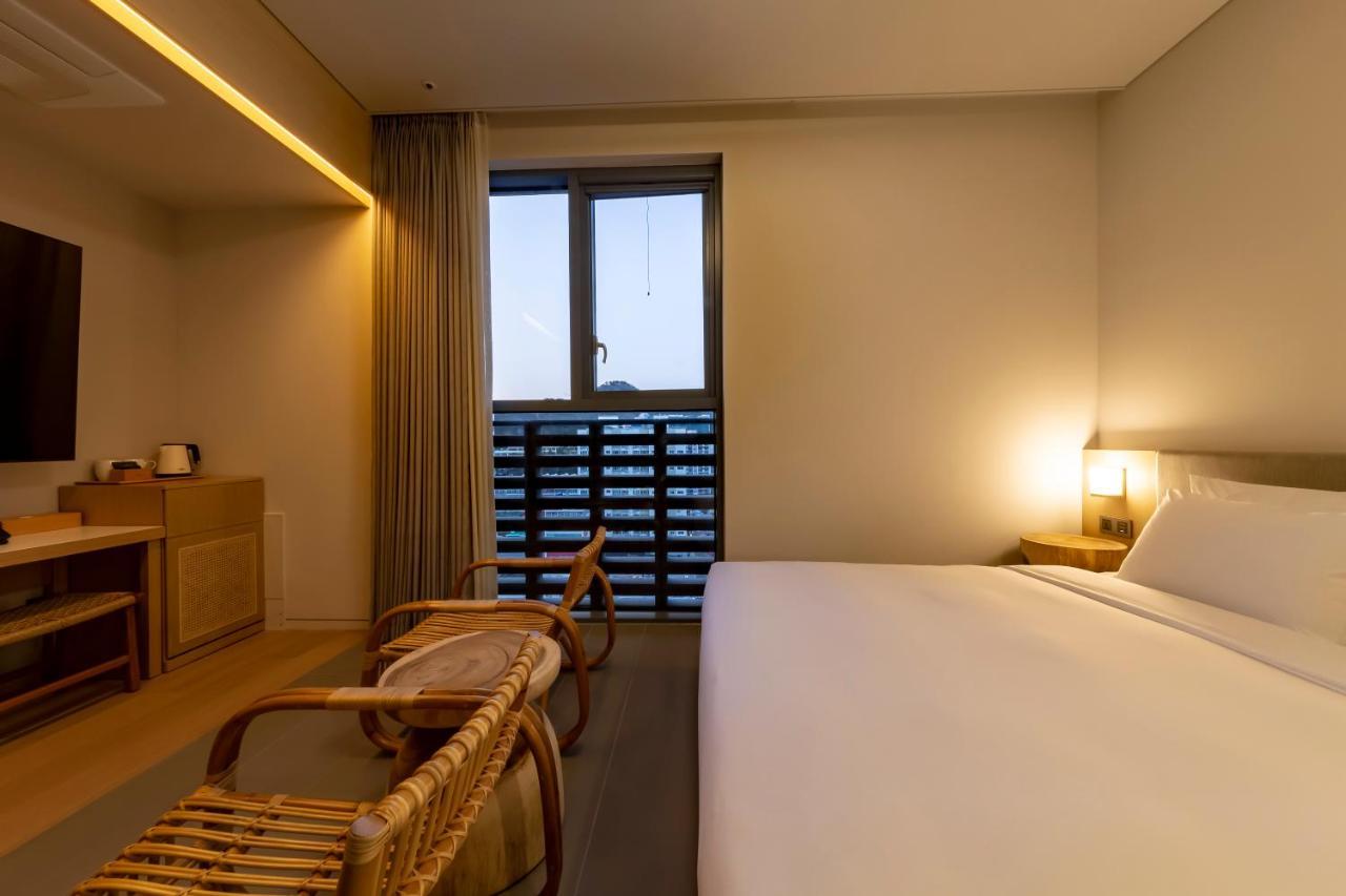 Hound Hotel Haeundae Signature Busan Esterno foto