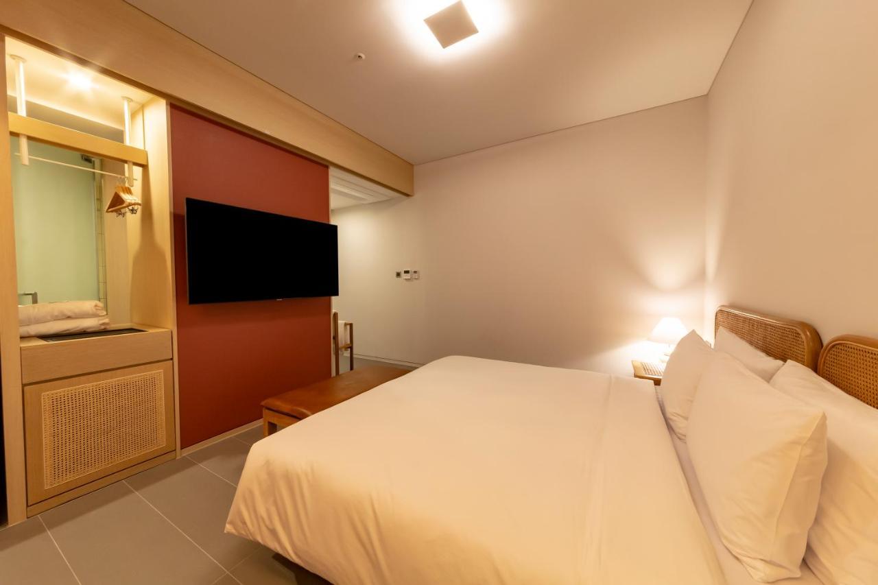Hound Hotel Haeundae Signature Busan Esterno foto